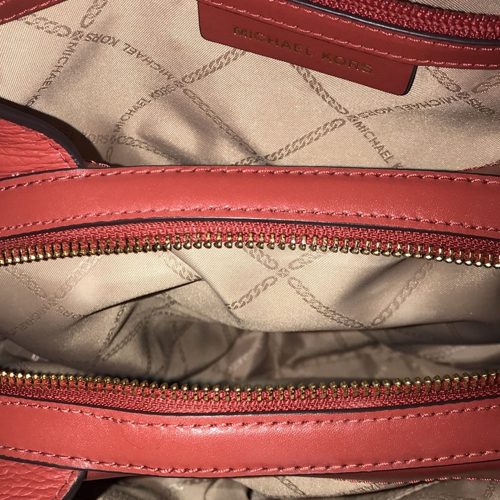 Michael Kors Raven Leather Backpack Brandy/Gold Preloved - Picture 12 of 12